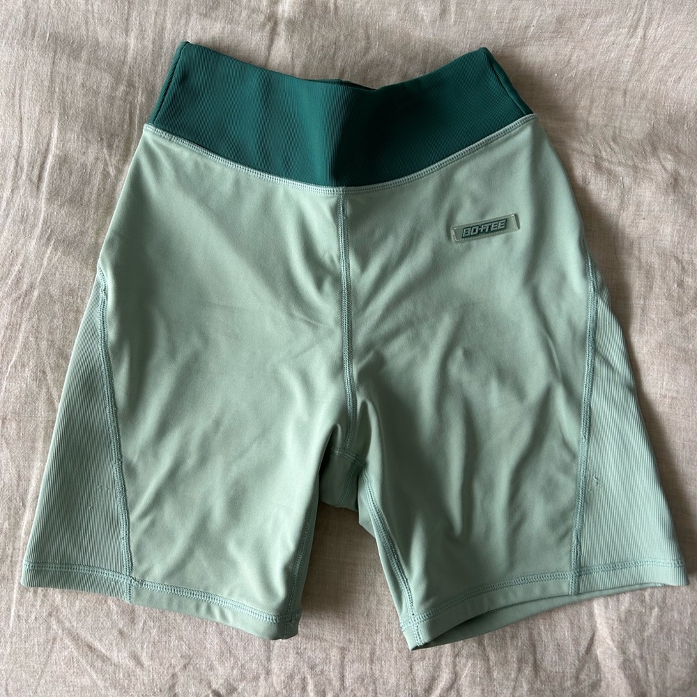 Bo+Tee Gym Shorts
